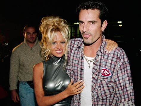 pamela anderson e tomy lee|Inside Pamela Anderson and Tommy Lee’s Tumultuous。